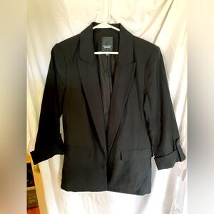 Black Vera Wang Blazer